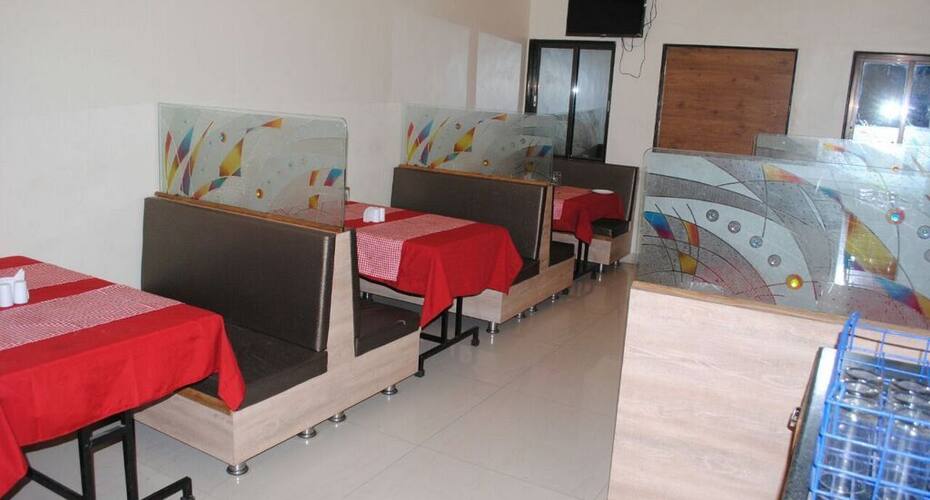 Hotel Arya, Ahmednagar 5